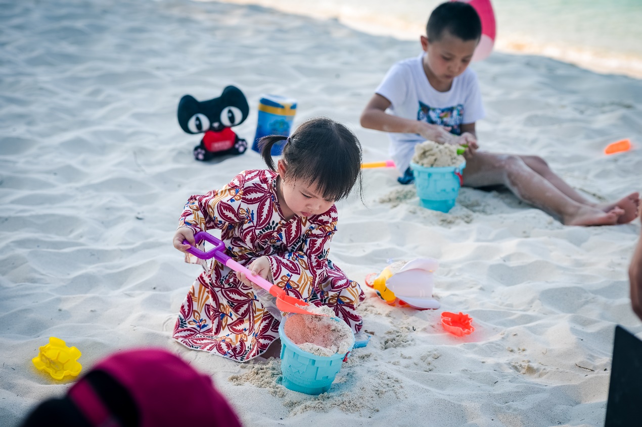 美赞臣蓝臻共同守护,美赞臣蓝臻亲舒