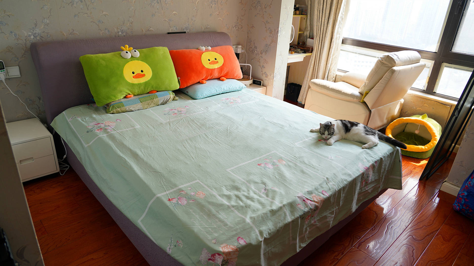 石墨烯电热毯和碳纤维电热毯区别,水暖电热毯怎么选择舒适