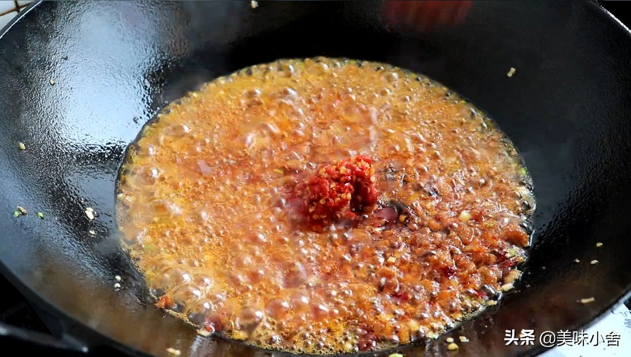 教你在家做黄豆辣椒酱,又香又辣又过瘾,比买的好吃多了