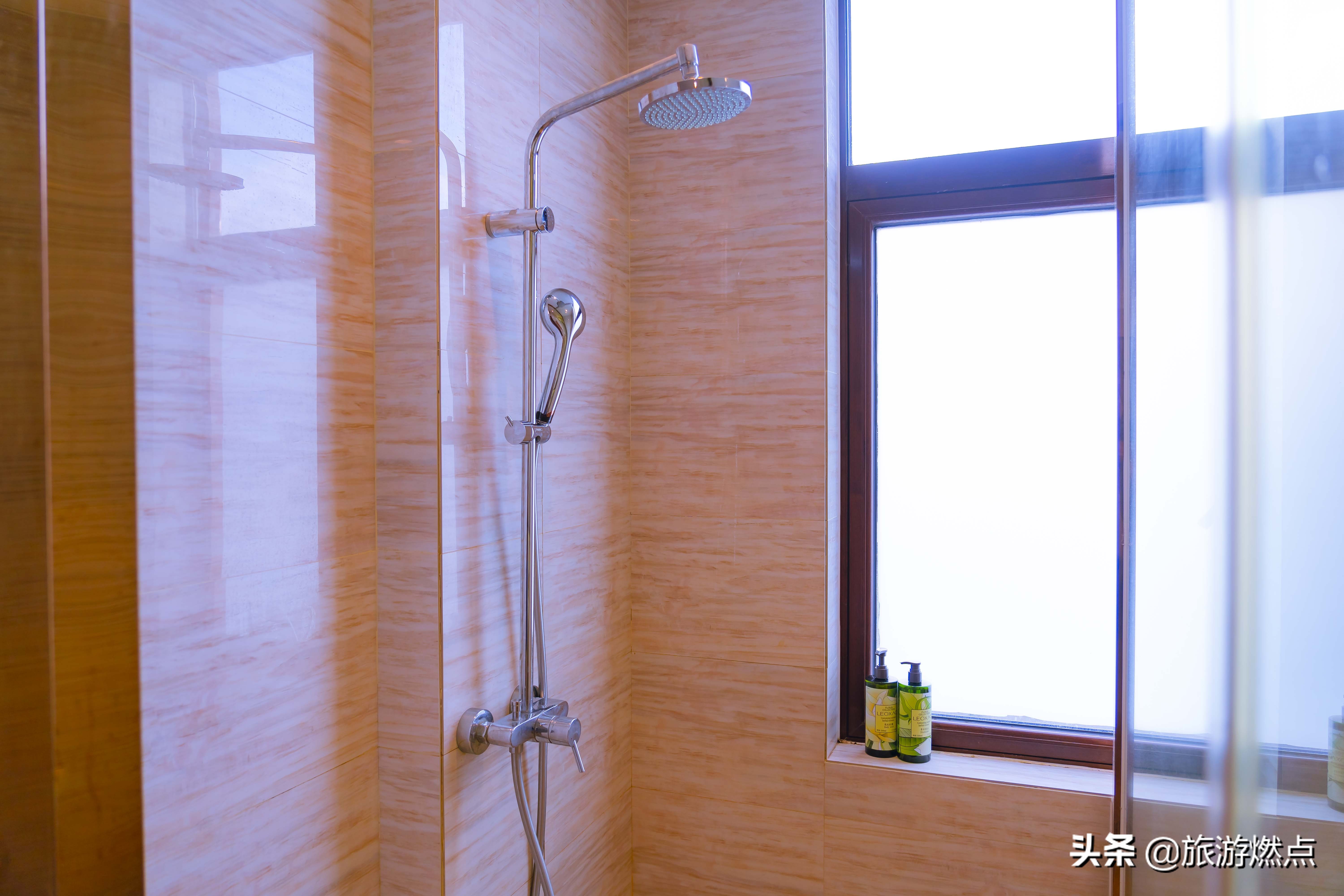 亚龙湾最美民宿,天下第一湾亚龙湾风景区