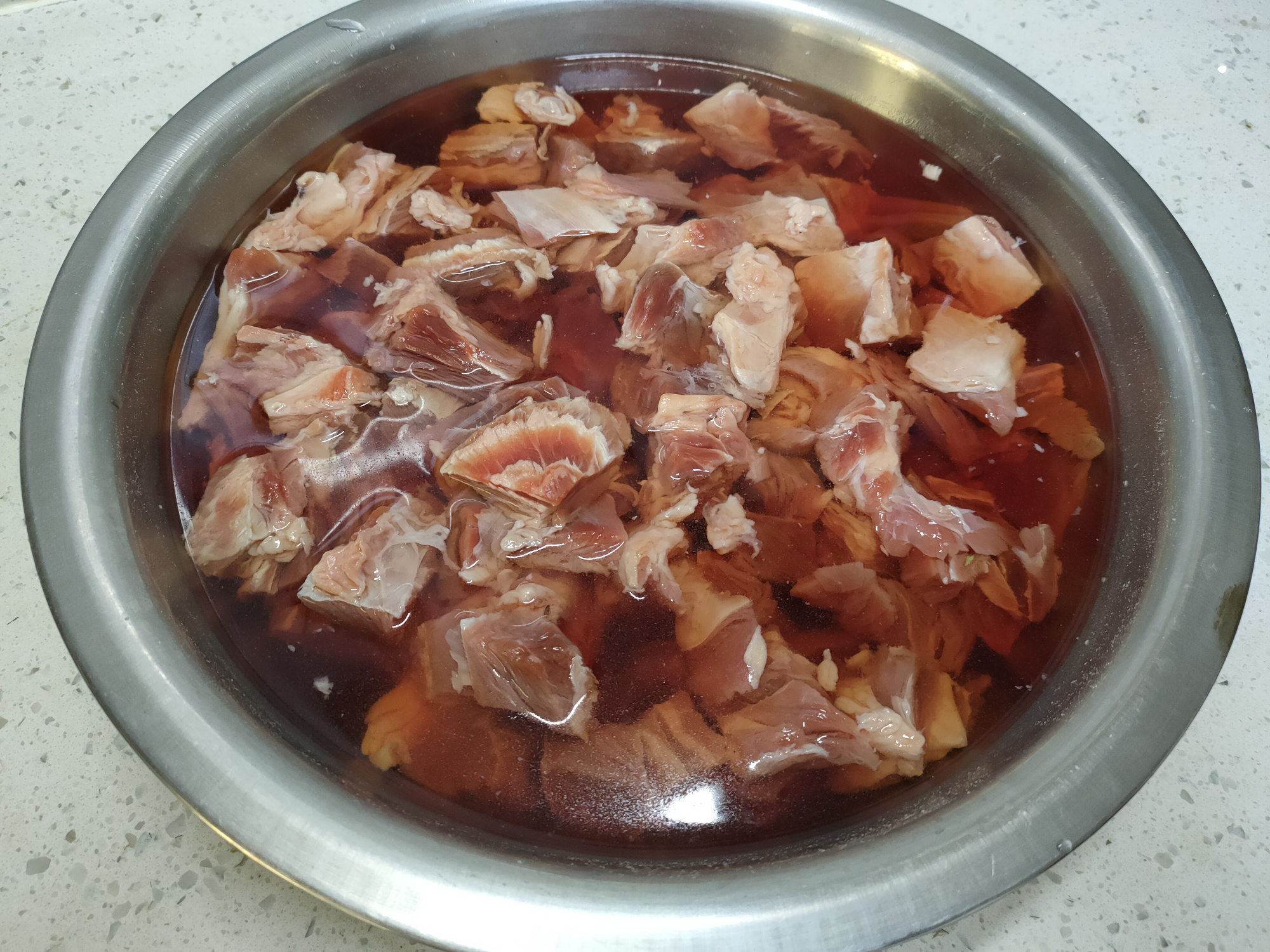 炖牛腩怎样不油,炖牛腩怎么不缩水