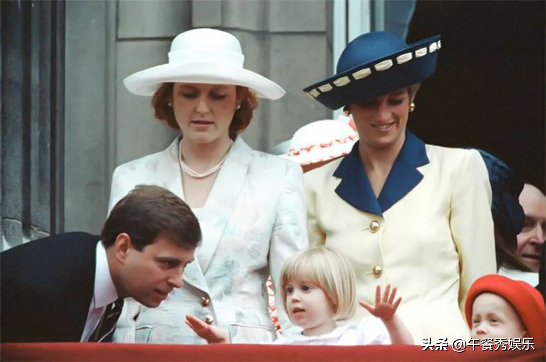 莎拉和戴安娜身高体重年龄图片,戴安娜王妃给莎拉很多好的建议