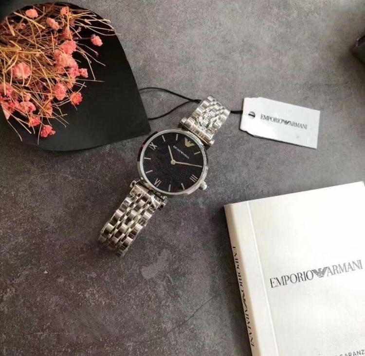 阿玛尼女表璀璨满天星,阿玛尼满天星星辰大海