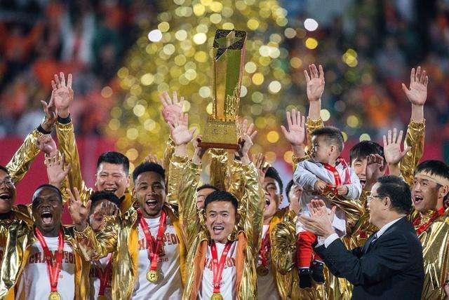 武汉卓尔开幕式,武汉卓尔颁奖典礼