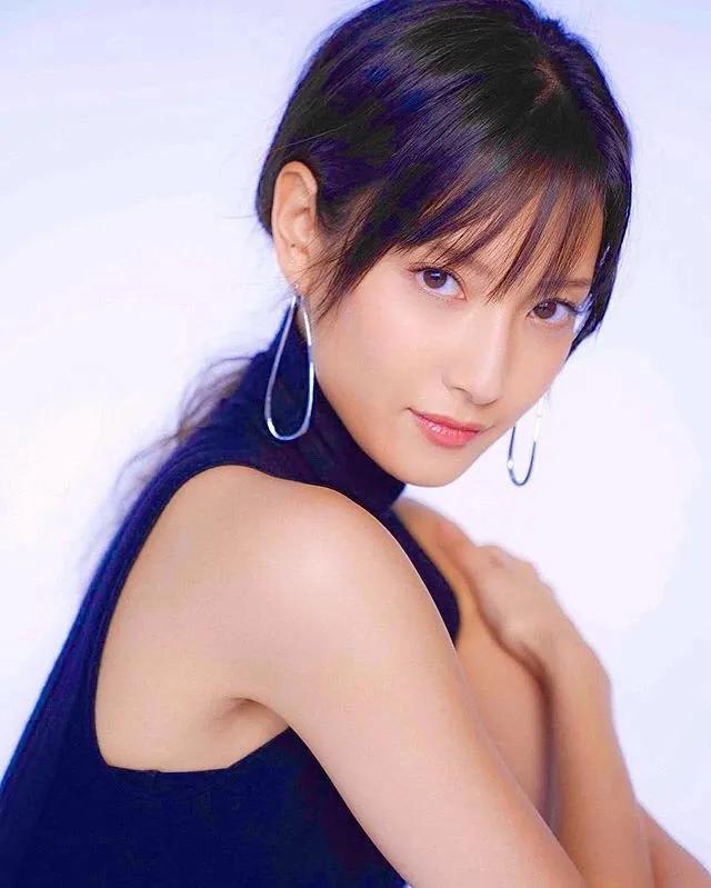 4年蝉联“日本男人最爱身材”身材比例完美，减脂做好这三方面