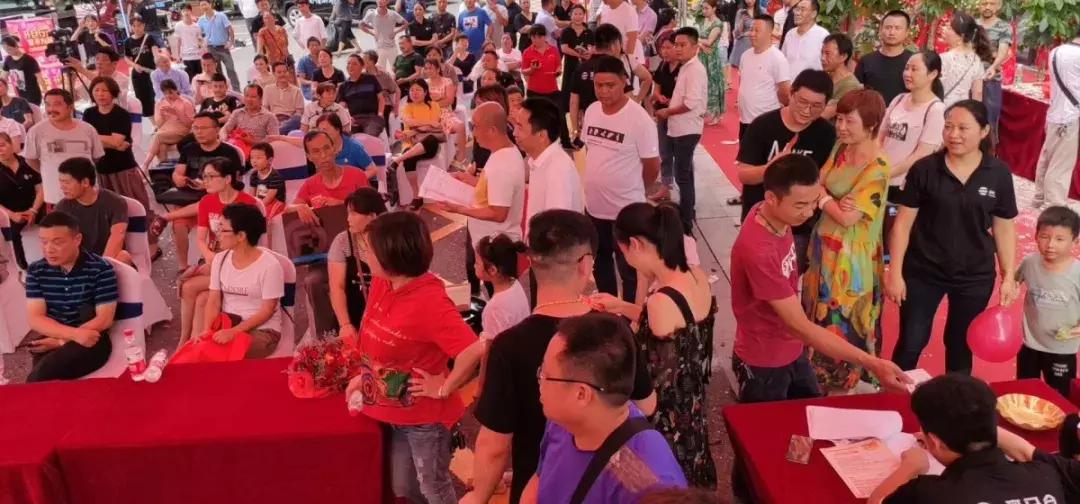 开业当天狂揽200多单,斑马仓湘潭运营中心成功秘籍大公开