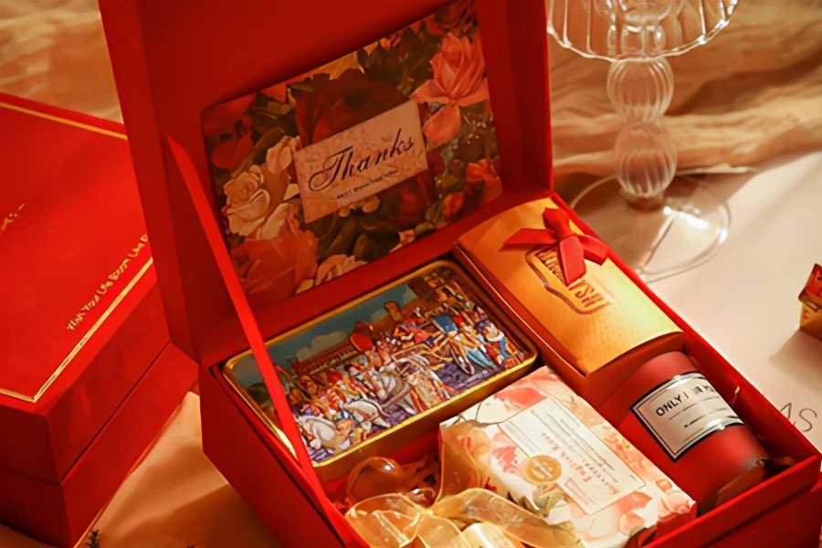 结婚伴手礼搭配,备婚攻略伴手礼中可以放些什么