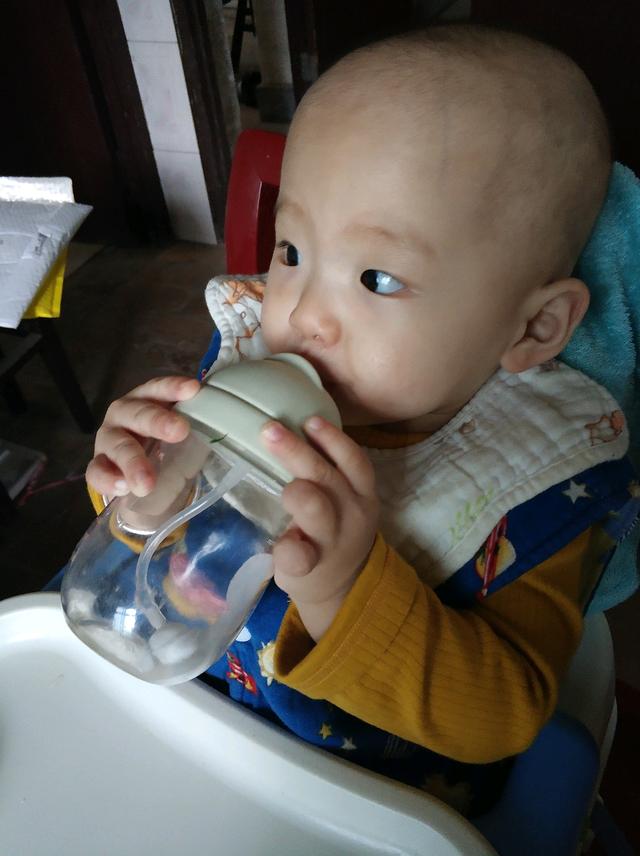 宝宝不爱吃辅食需要查微量元素吗,宝宝不爱吃饭怎么办是缺锌了吗