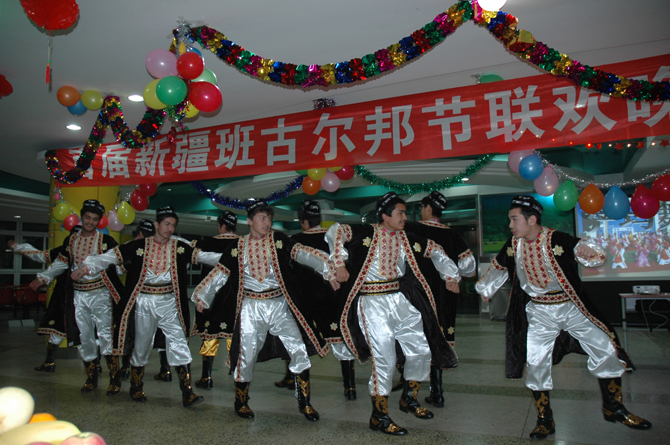 西北第二大城市乌鲁木齐全貌,乌鲁木齐世界内陆第一大城市
