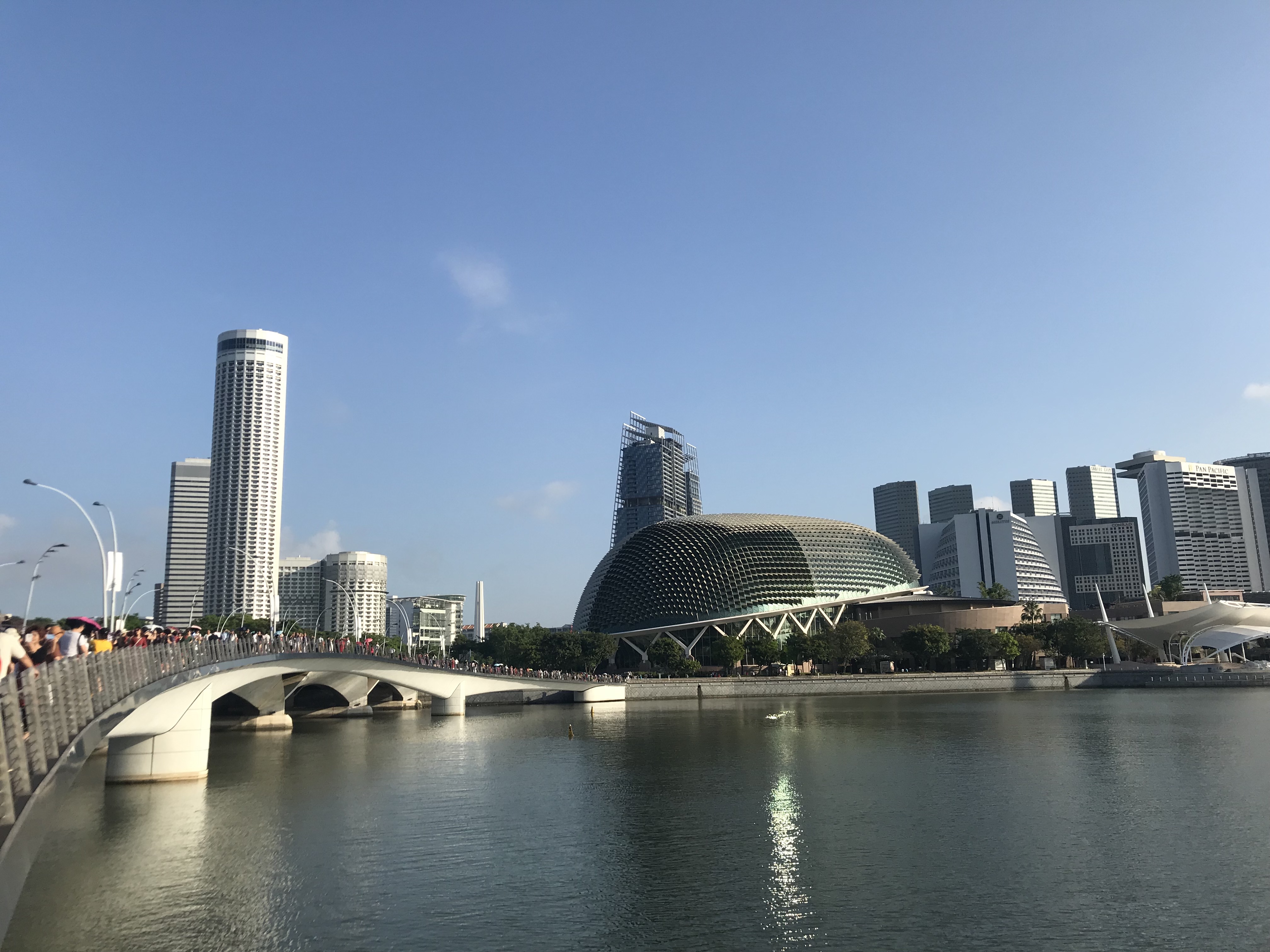 “南洋”见闻略：开怀有自新加坡