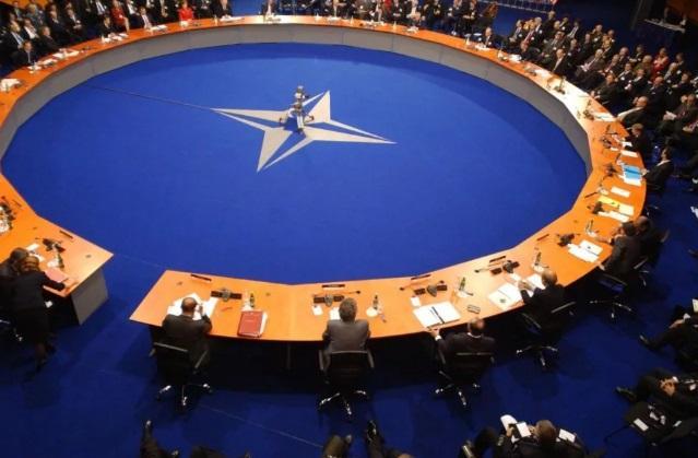 俄罗斯领土在亚洲为什么属于欧洲,俄罗斯欧洲面积大还是亚洲面积大