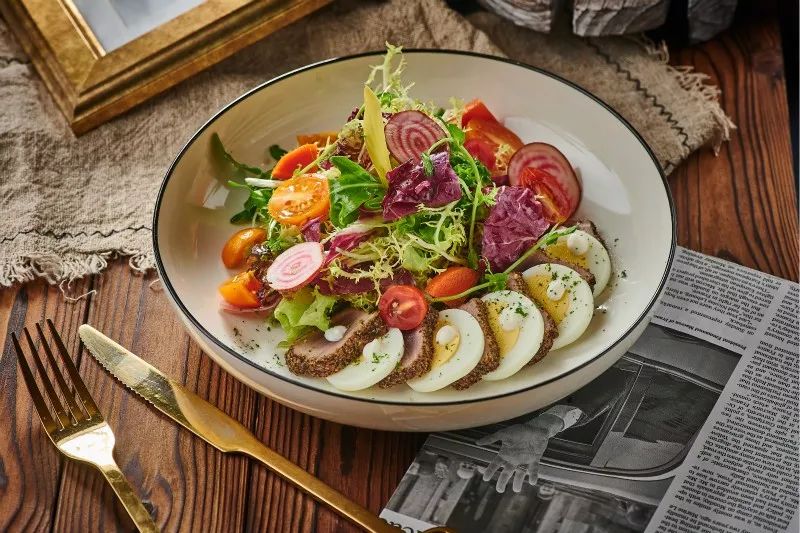 召唤佛山大胃王！足足八层高XXXXXL号大力水手汉堡，全部吃完免单