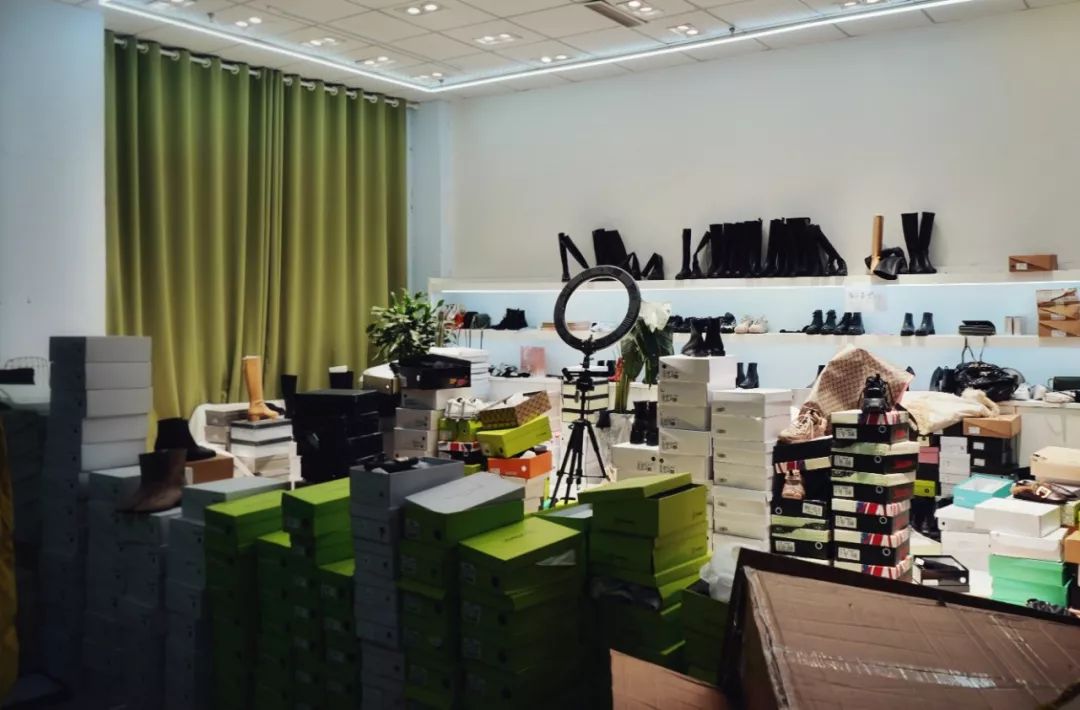 快手电商gmv达2655亿,数十商家gmv破亿抖音跨境强势开局