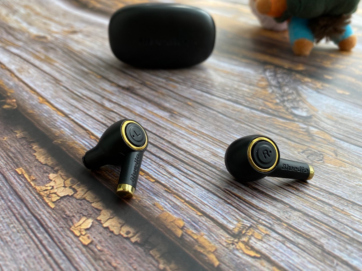 blue蓝牙耳机评测,高端无线蓝牙耳机推荐bose