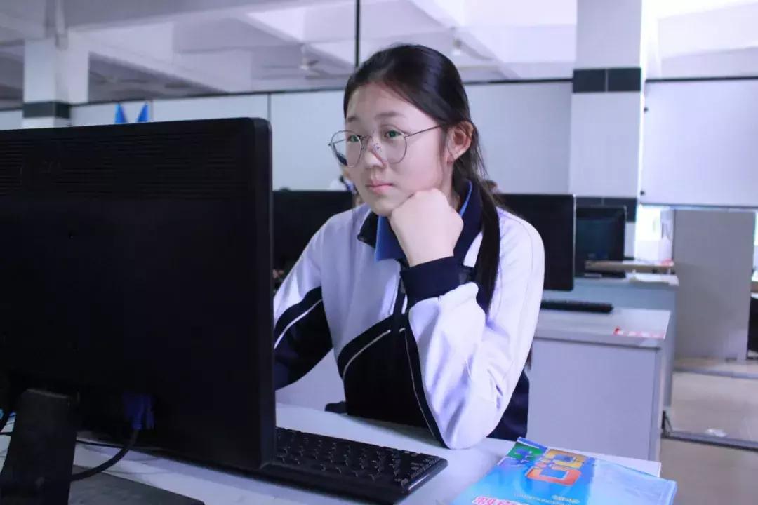 深德技工学校广东省深圳市,顺德职业技术学院