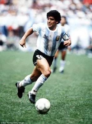 长得矮但不配踢球,矮能不能踢球