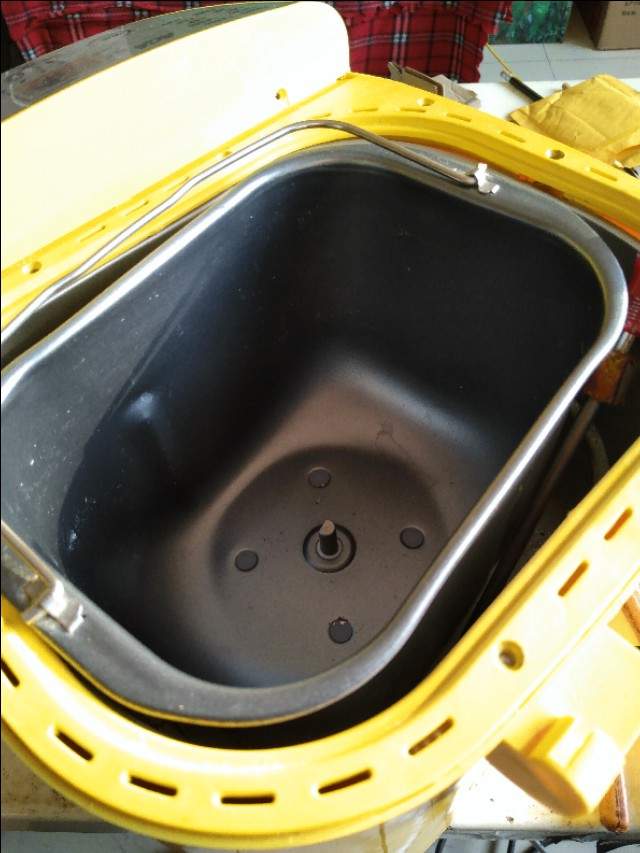 ACA多功能面包机的拆卸与维修