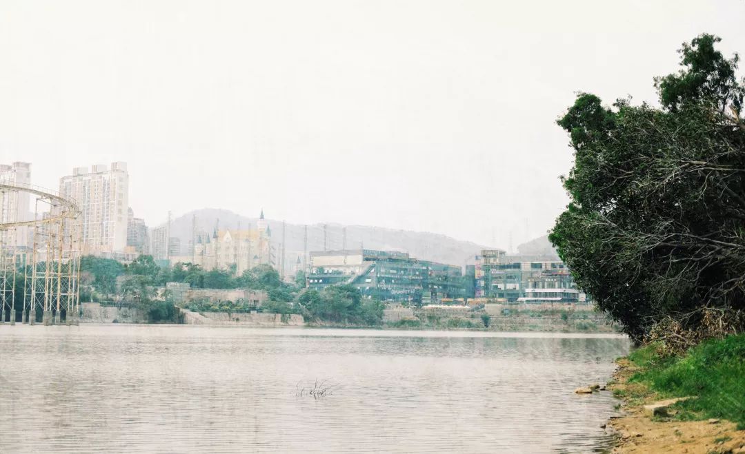 附近香蜜湖,香蜜湖入口