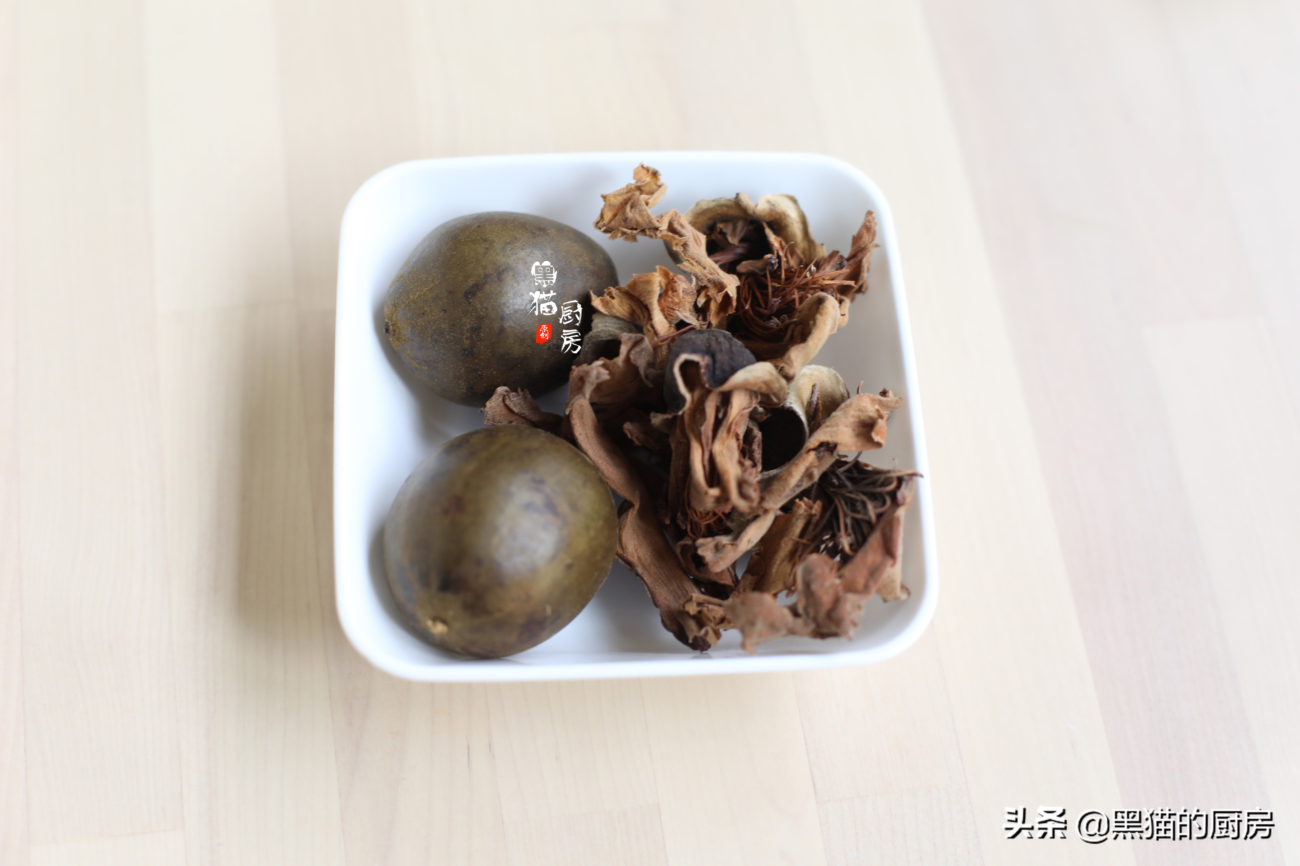 天冷，少吃水果多喝“五花茶”，一次一壶，微甜回甘不怕口干口苦