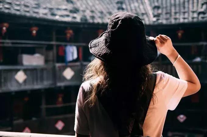 去漳州玩住厦门还是漳州,旅游去厦门还是去泉州