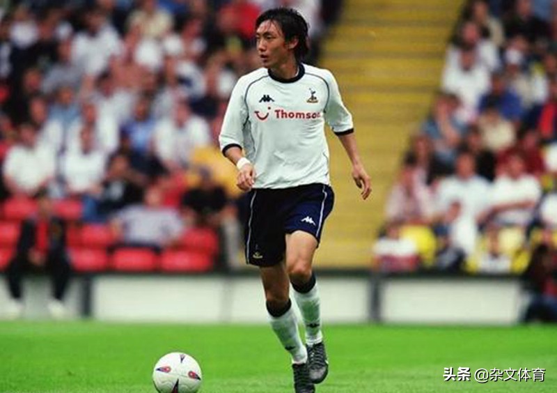 39岁前国脚反对中超限薪！曾错过英超热刺队，妻子是澳洲博士