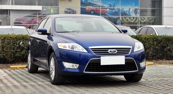 2012上牌的蒙迪欧致胜是哪一款,蒙迪欧致胜好还是七代雅阁好