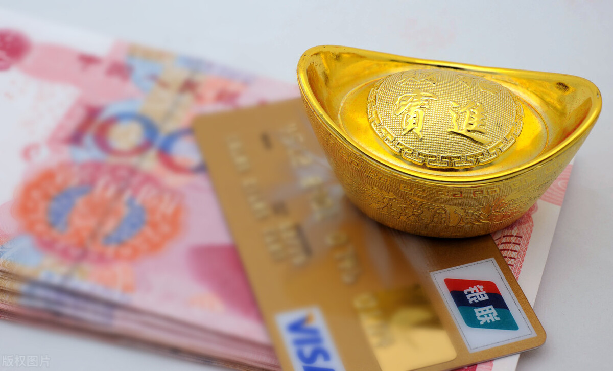 每年1万块存银行怎么存收益最好,二十五万元存银行怎么存最划算