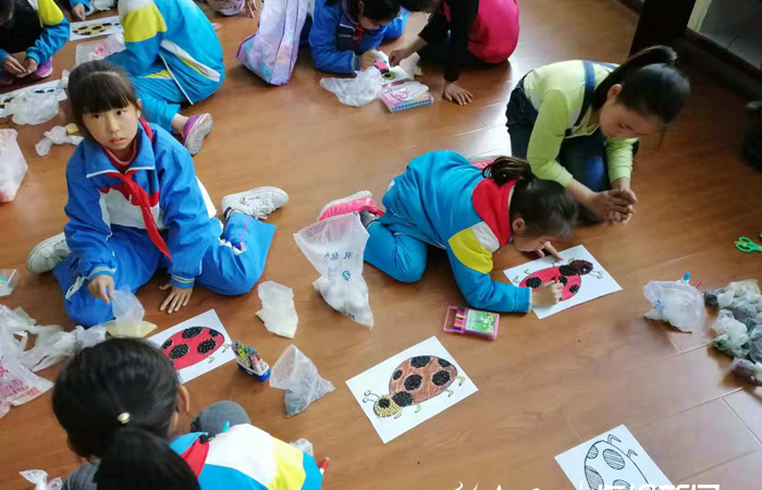 让校园充满欢声笑语,让校园充满阳光