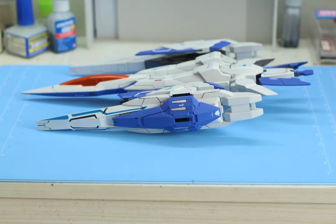 高达pg独角兽喷涂,pg高达能天使喷涂