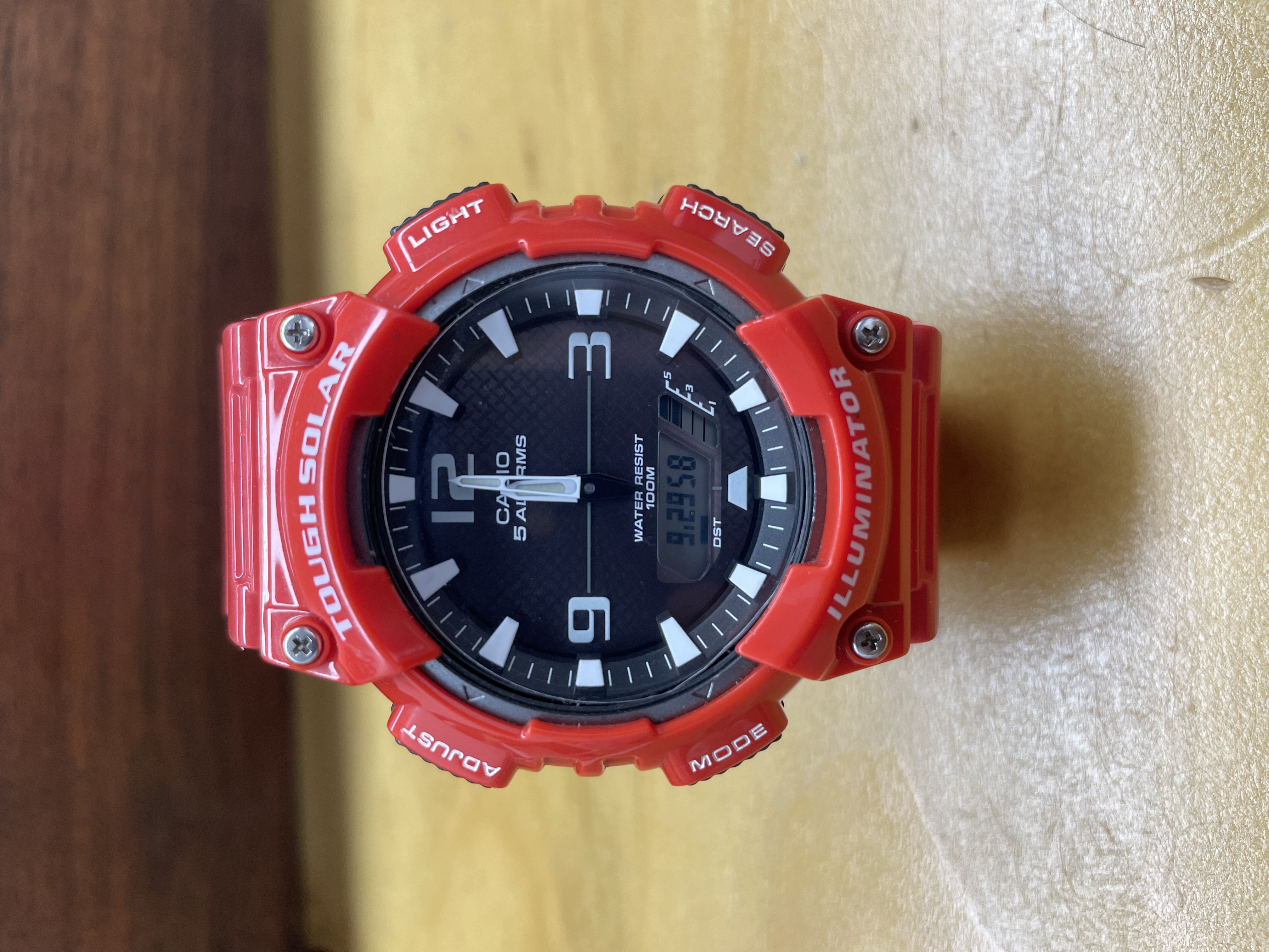 捡到卡西欧的手表是真的吗,捡了个破旧的手表