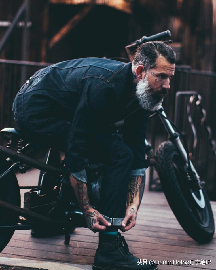 养原色牛仔裤方法,原色牛仔裤的正确养法