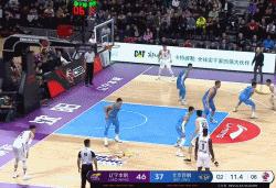 辽宁8人上双39分大胜深圳全视频,师弟史蒂芬森全场得分
