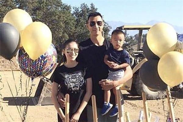 她曾是中国第一车模,她曾是红极一时的模特