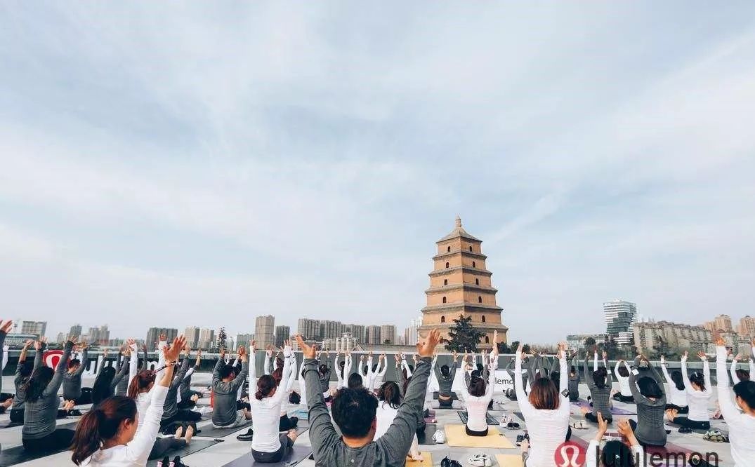 耐克lululemon,lululemon为啥能突围阿迪