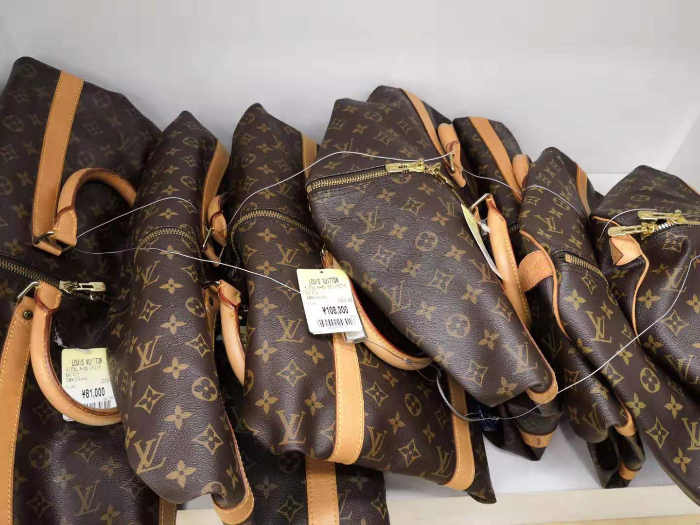 大阪最大的中古店在哪里,日本大阪哪个lv店便宜