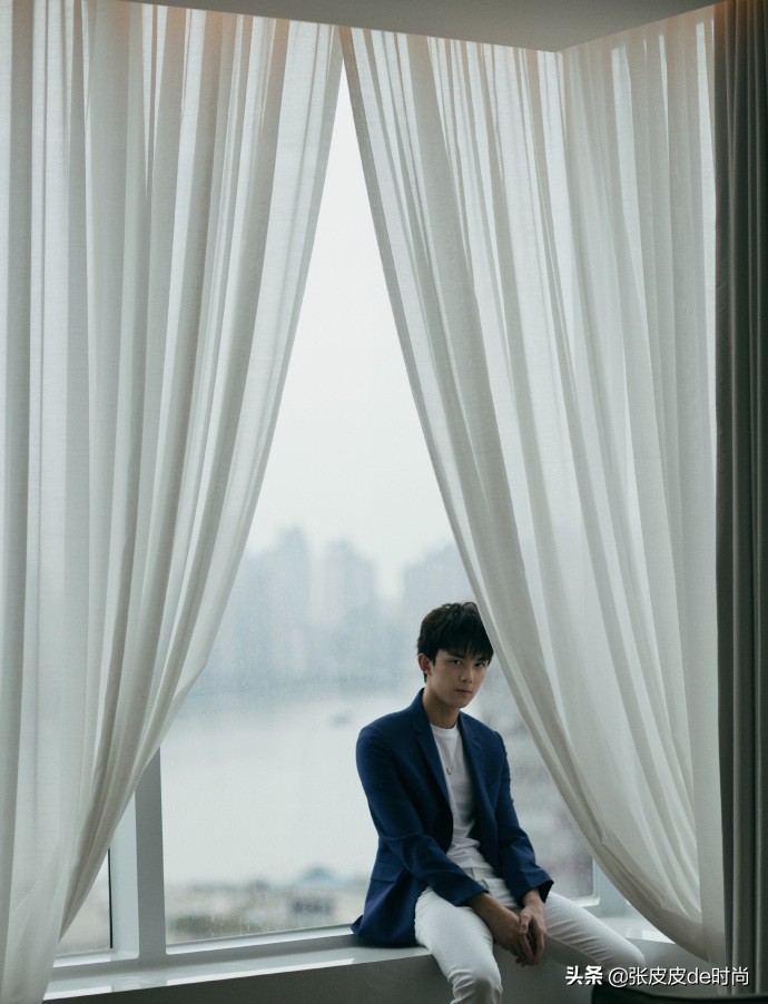 小哪吒吴磊图片 (吴磊是小哪吒吗)