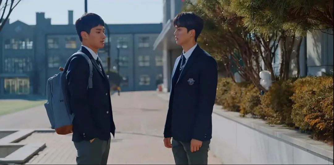 接吻狂魔！第一集就kiss，一口气刷完全集