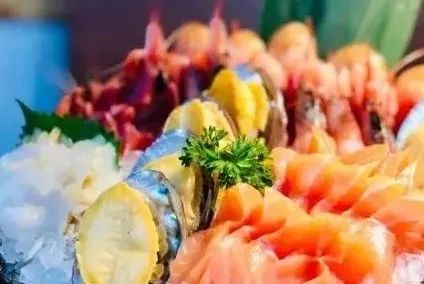 奉贤向你发出邀请，来赴约圣诞美味