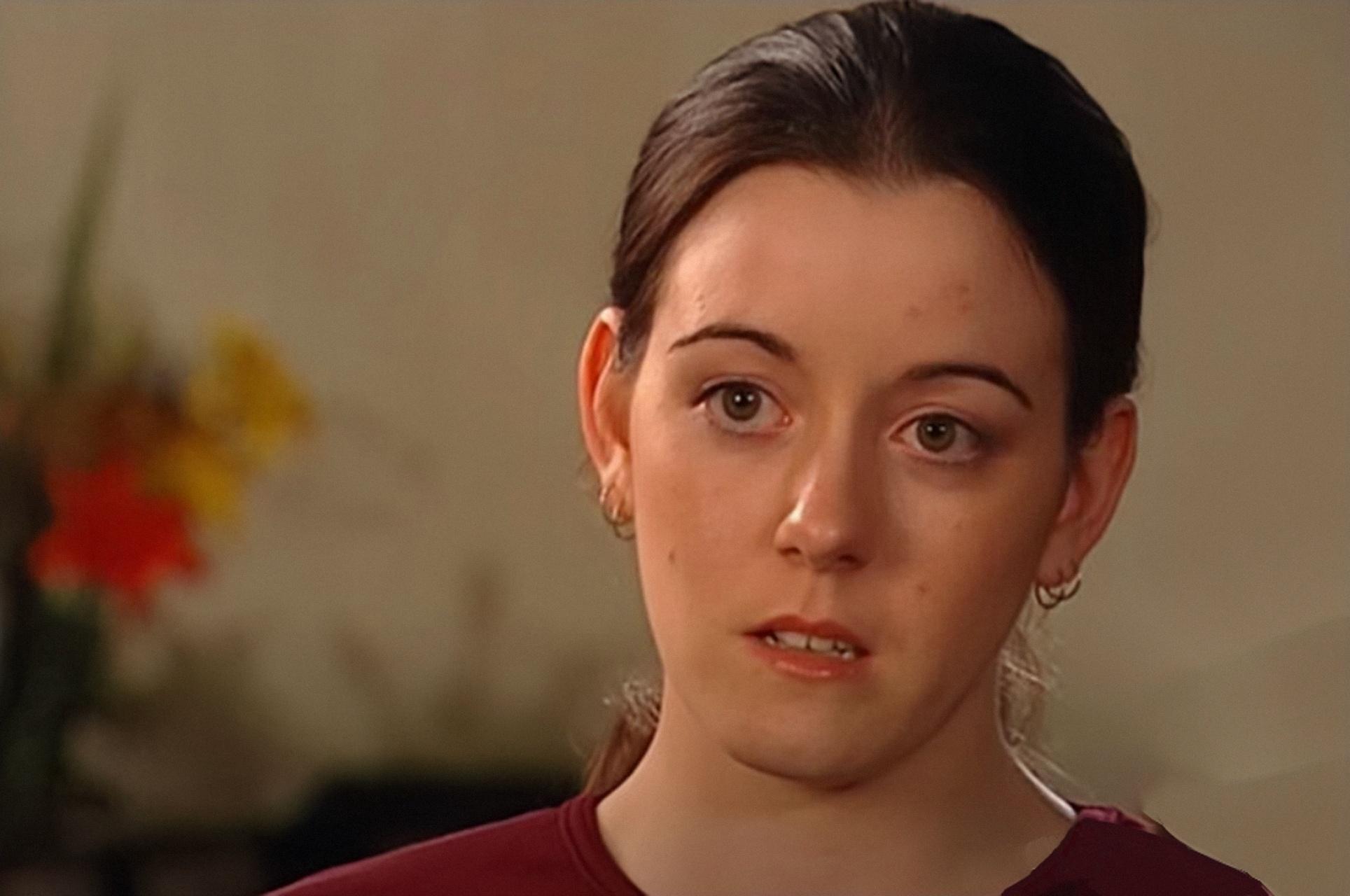 1998年，澳洲14岁女孩在学校门口失踪，5年后突然现身，结局温馨