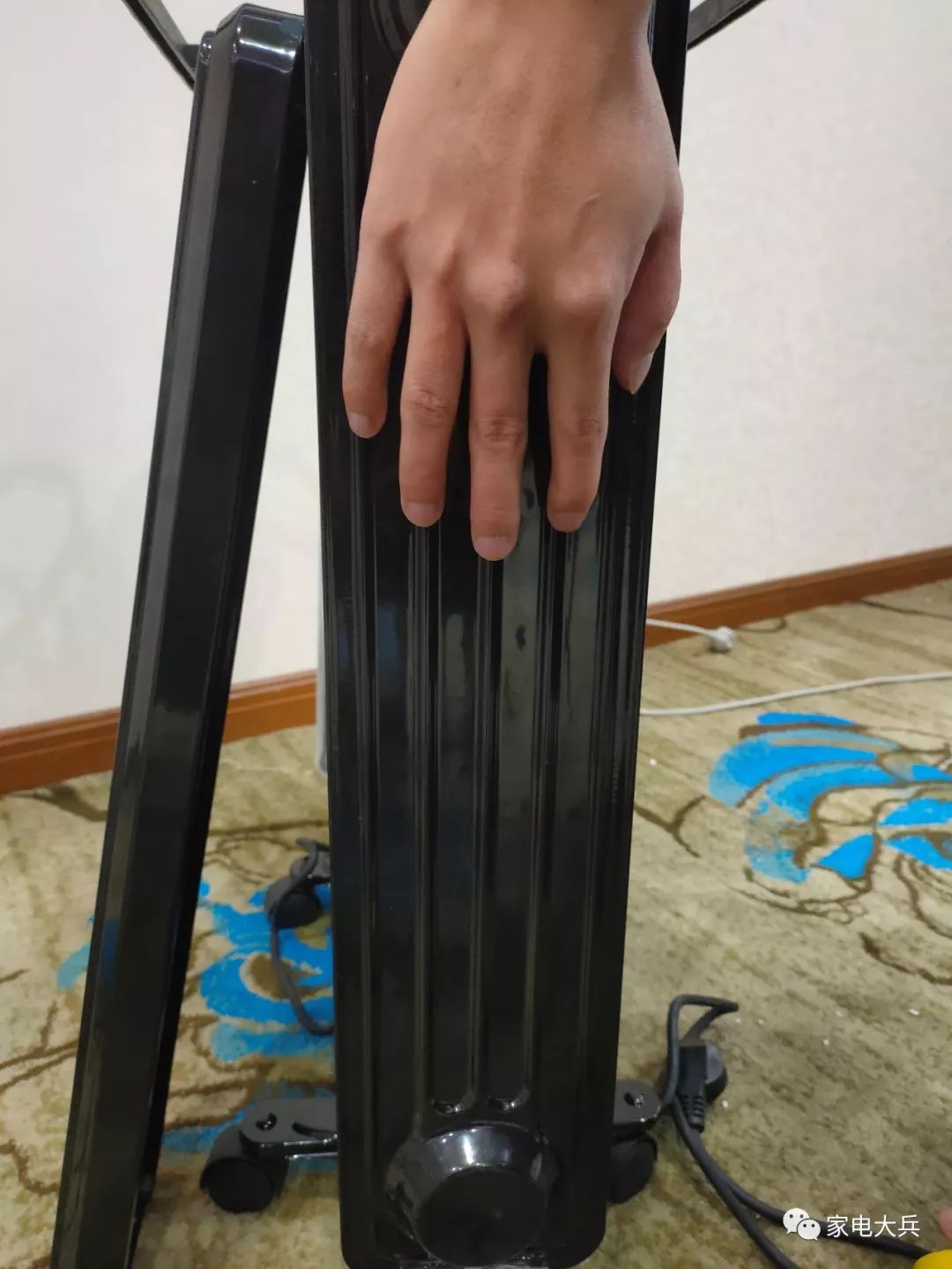 先锋和格力油汀取暖器哪个好,美的和先锋油汀取暖器哪个好