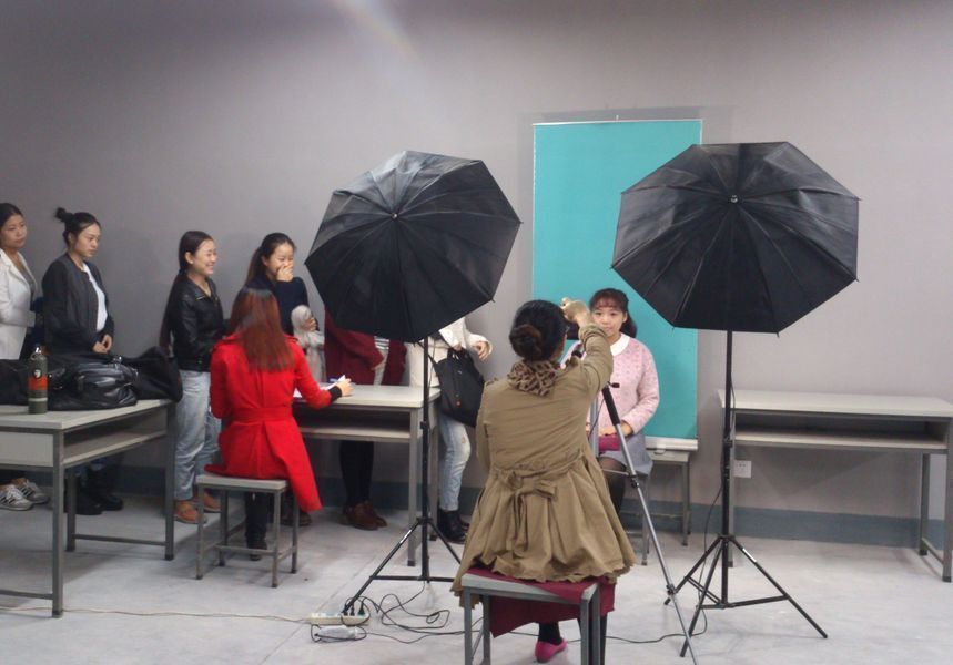 成人自考大专毕业照怎么上传,自考大专图像采集怎么弄