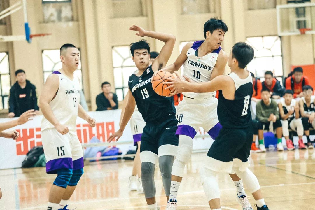 胡崇洋天津比赛,天津南开中学胡崇洋比赛