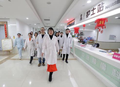 喜讯！重庆大学附属肿瘤医院王维荣获“青年岐黄学者”称号