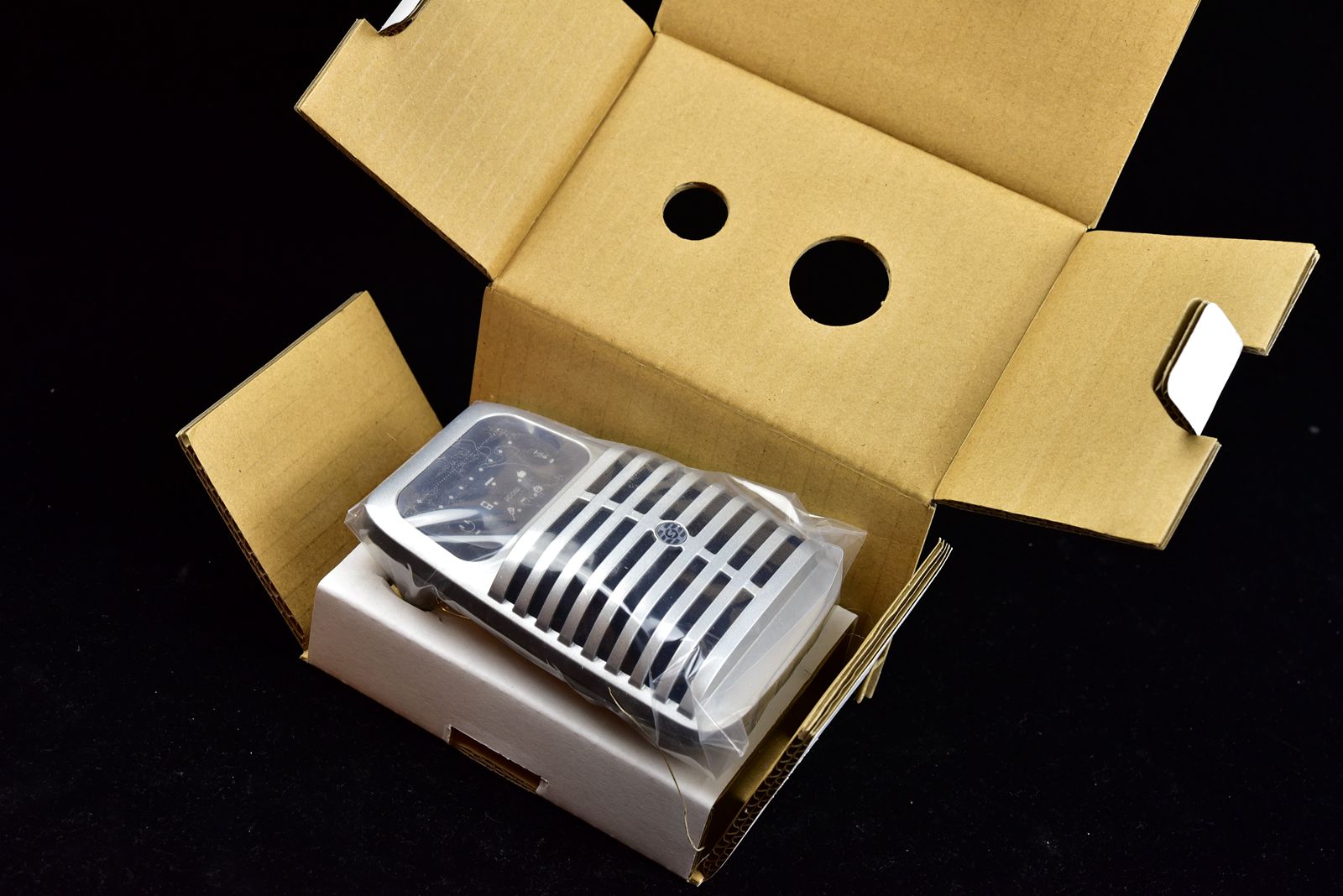 手机电脑通用无线麦克风推荐,千元级麦克风舒尔