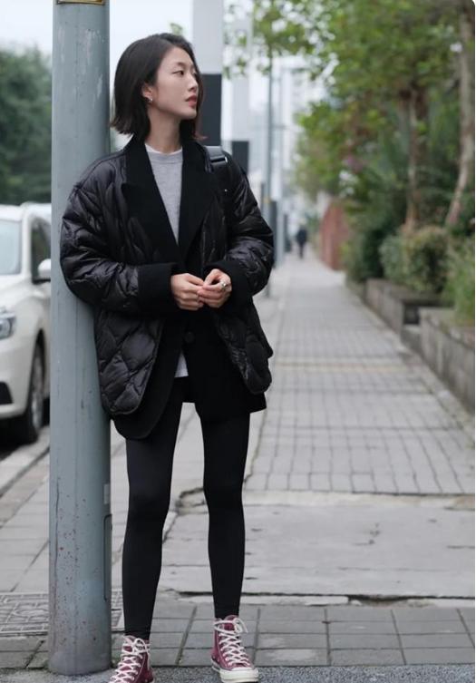 羽绒服显瘦穿搭技巧,羽绒服的显瘦穿搭技巧