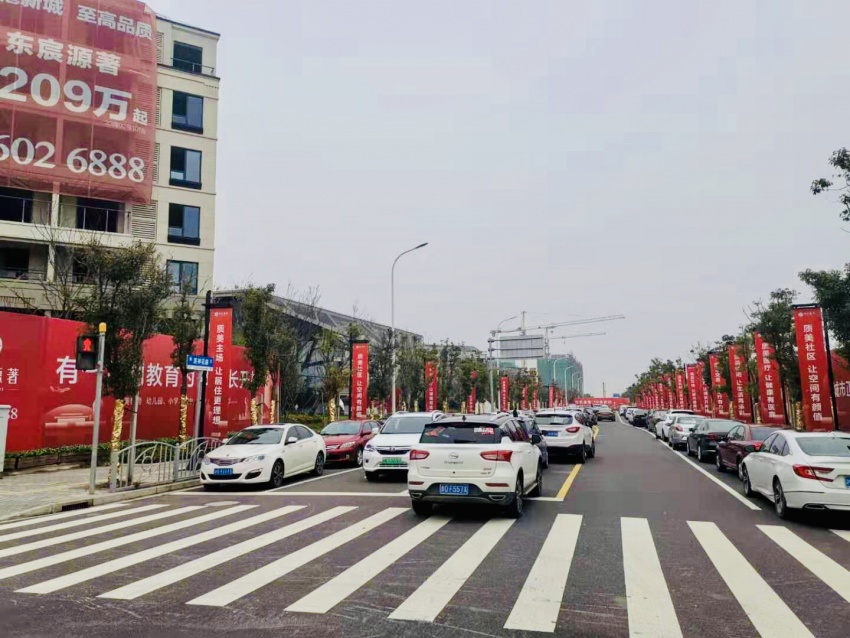 浦东300万左右的二手房哪个板块好,浦东特价房13万一平