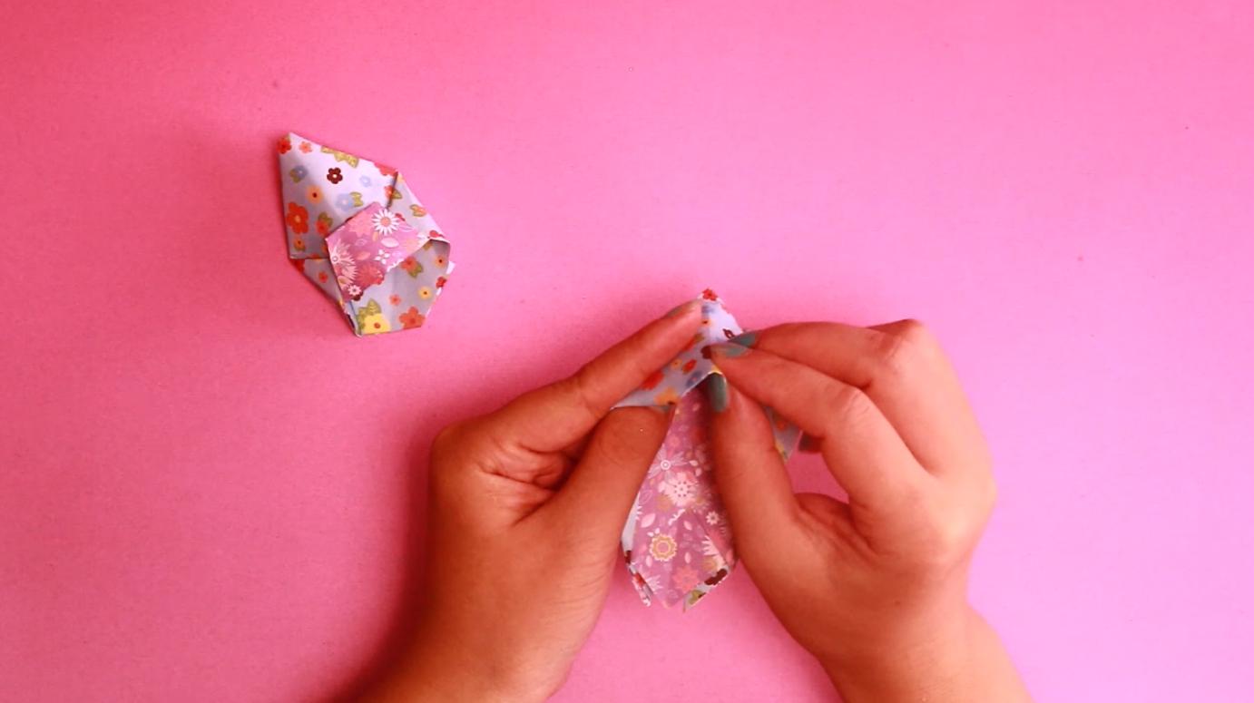 不用剪刀不用胶折纸做自行车,不用胶带不用胶水就能做出高跟鞋