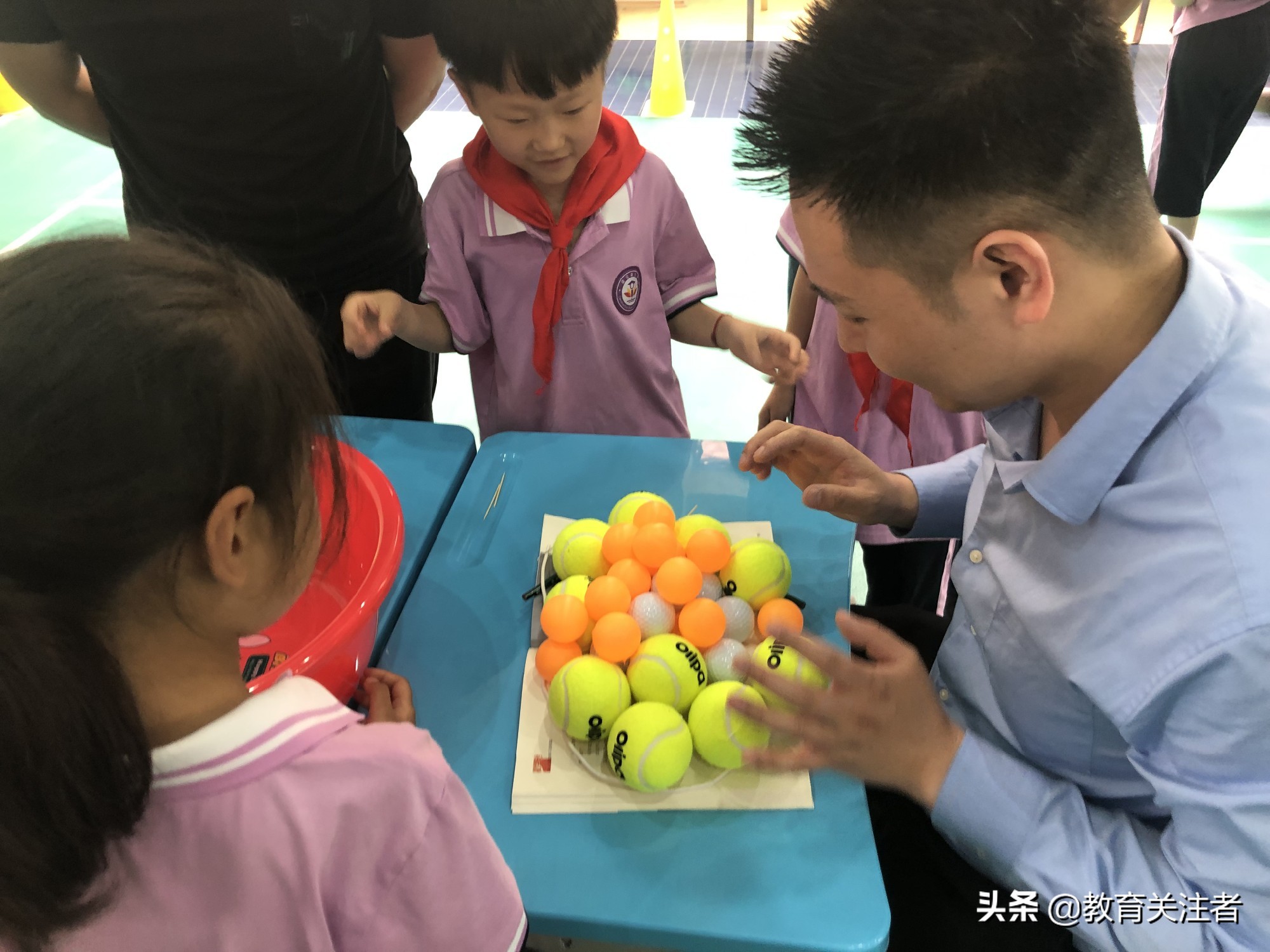 真知真学真成长—建设路小学隆重举行“暖记忆”课程嘉年华活动