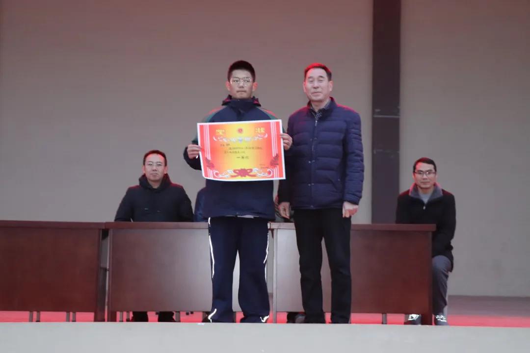 舞动青春高中体操比赛,舞动青春初一的体操