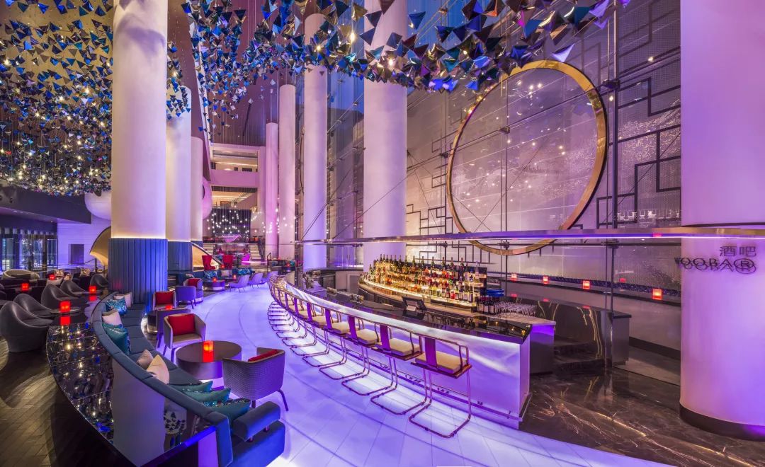 钘忚韩鏄熺骇閰掑簵,钘忚韩閰掗